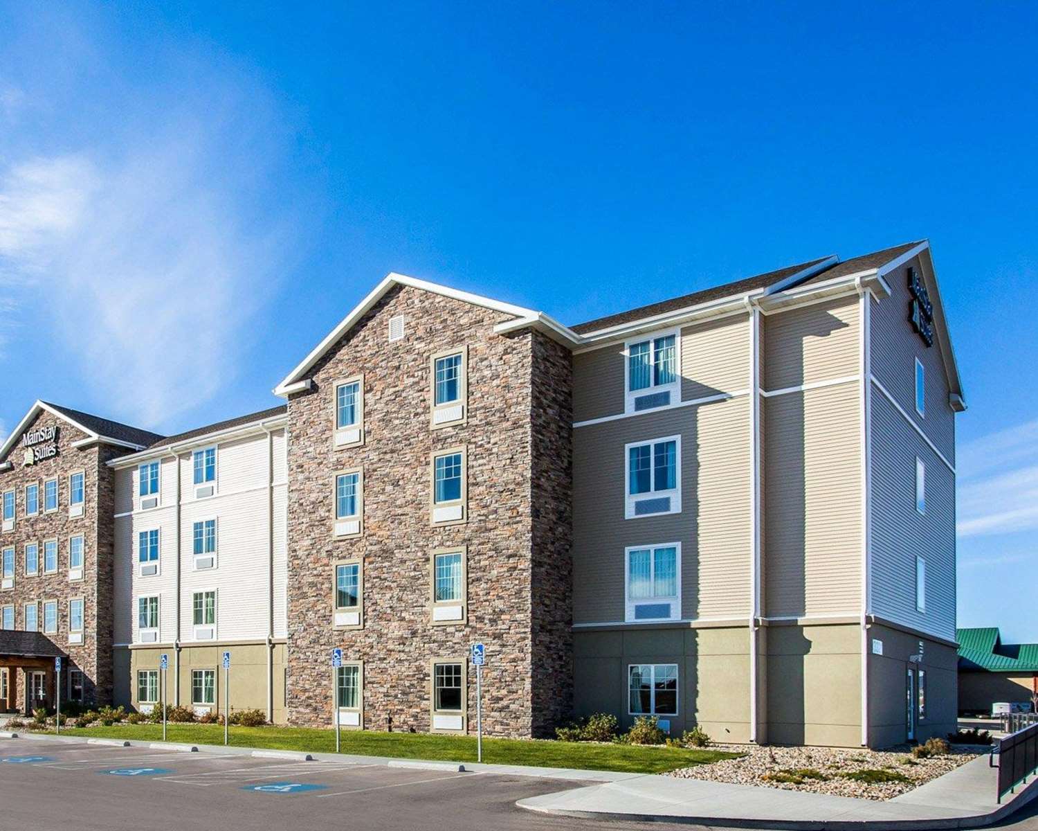 MainStay Suites Rapid City, SD See Discounts