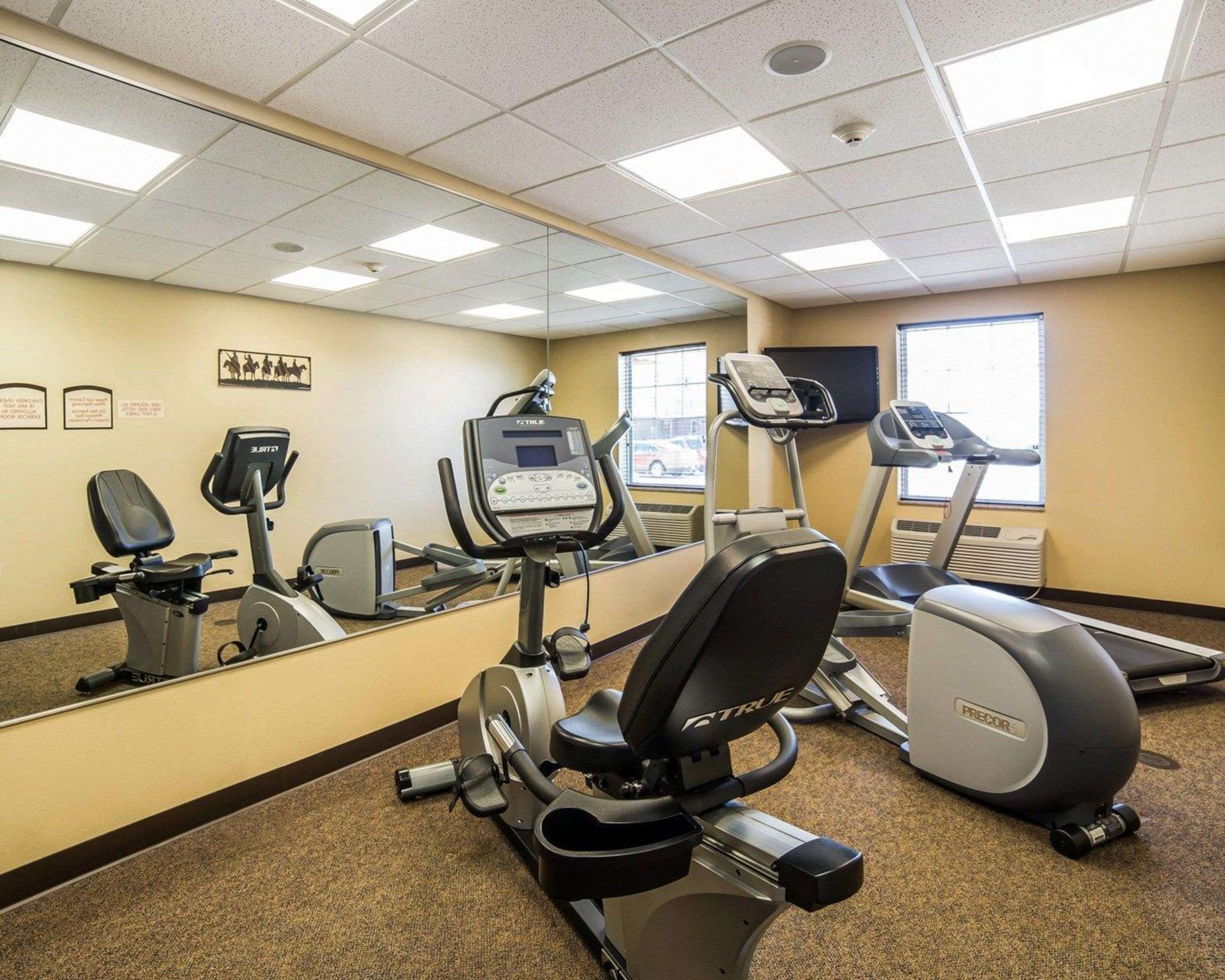 Exercise room with television