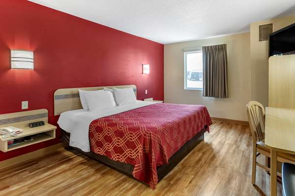  - Econo Lodge Belle Fourche