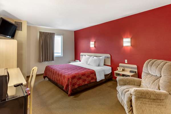  - Econo Lodge Belle Fourche