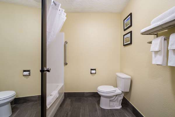  - Comfort Inn Yankton