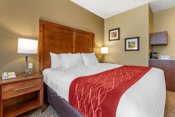  - Comfort Inn & Suites Hill City
