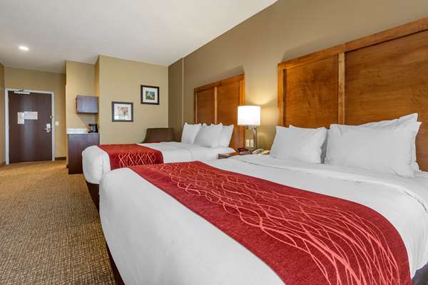  - Comfort Inn & Suites Hill City