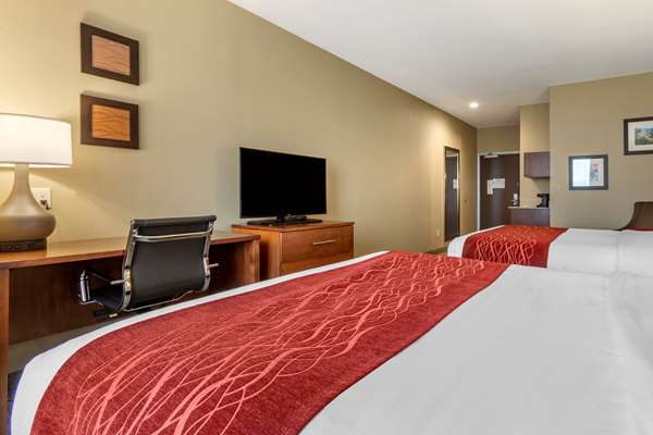  - Comfort Inn & Suites Hill City