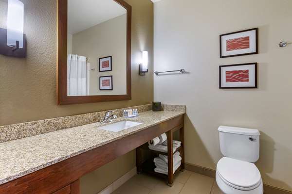  - Comfort Inn & Suites Hill City