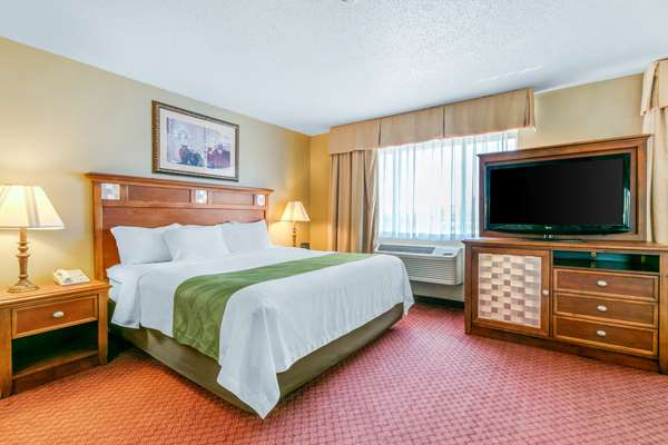Suite - Quality Inn Rapid City
