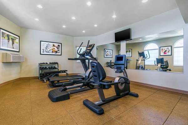 Fitness/ Exercise Room - Quality Inn Rapid City