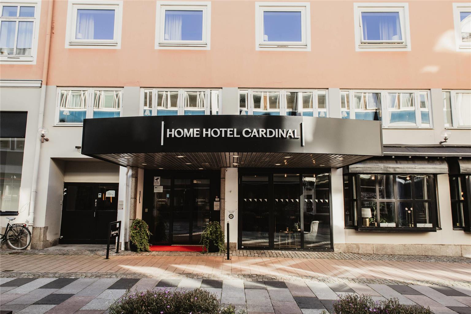 Home Hotel Cardinal