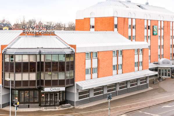 On-Site,Outdoor/Exterior,Exterior View of Building