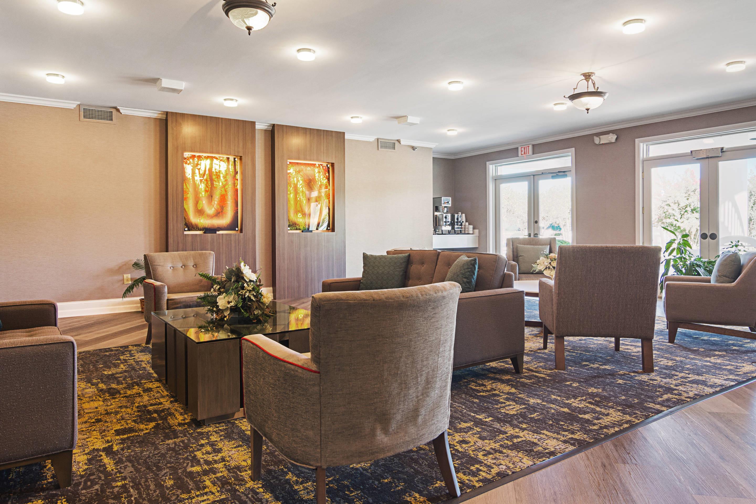 Hotel lobby | Clarion Inn Willow River