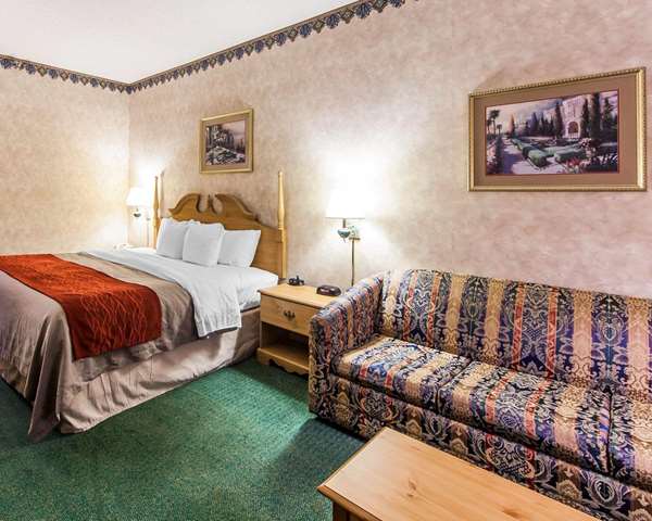  - Econo Lodge Newport - I-40, Exit 432B