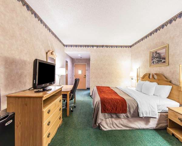  - Econo Lodge Newport - I-40, Exit 432B