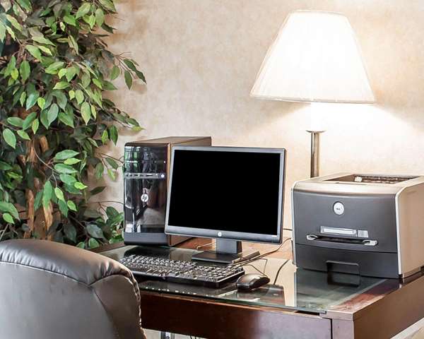 Conference Area - Econo Lodge Newport - I-40, Exit 432B