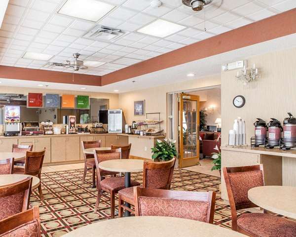 Amenities - Econo Lodge Newport - I-40, Exit 432B
