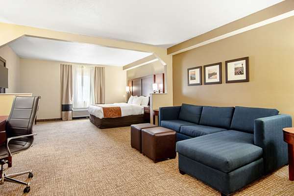 Suite - Comfort Suites Knoxville Airport Alcoa