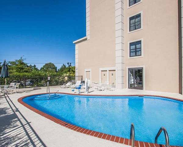 Pool - Quality Inn Murfreesboro - I-24, Exit 81