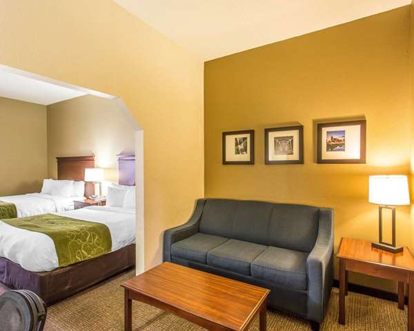 Suite - Comfort Suites Cookeville - I-40, Exit 287