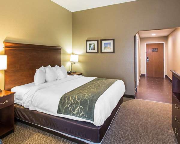  - Comfort Suites Cookeville - I-40, Exit 287