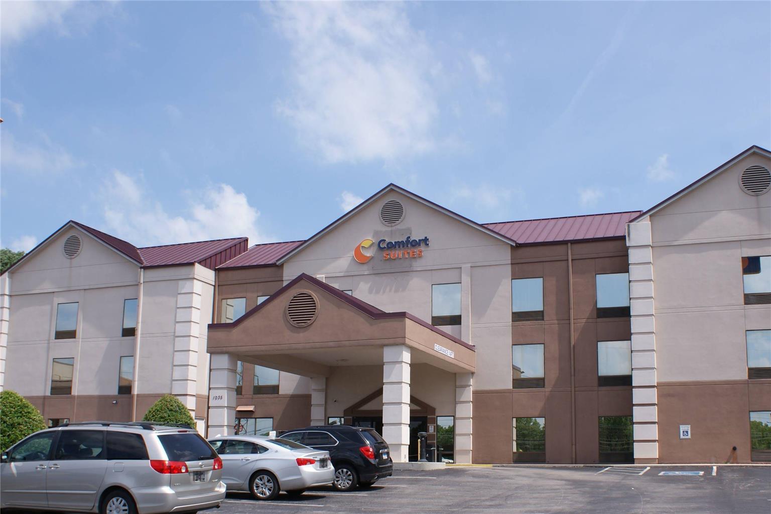 Comfort Suites
