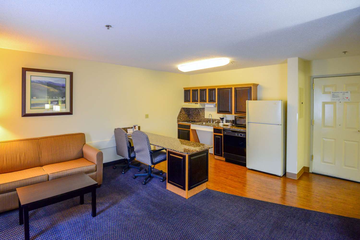 MainStay Suites Pigeon TN See Discounts