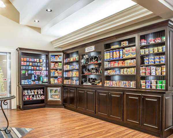  - Leconte Hotel & Convention Center Pigeon Forge