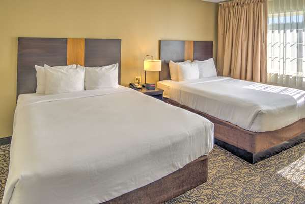Suite - Leconte Hotel & Convention Center Pigeon Forge