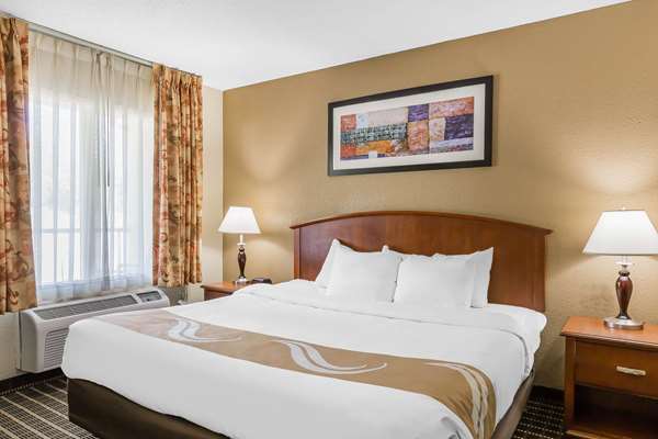  - Quality Inn & Suites Sevierville
