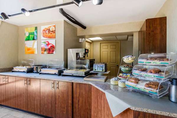 Amenities - Quality Inn & Suites Sevierville
