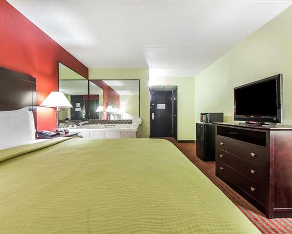  - Quality Inn West Sweetwater - I-75, Exit 60