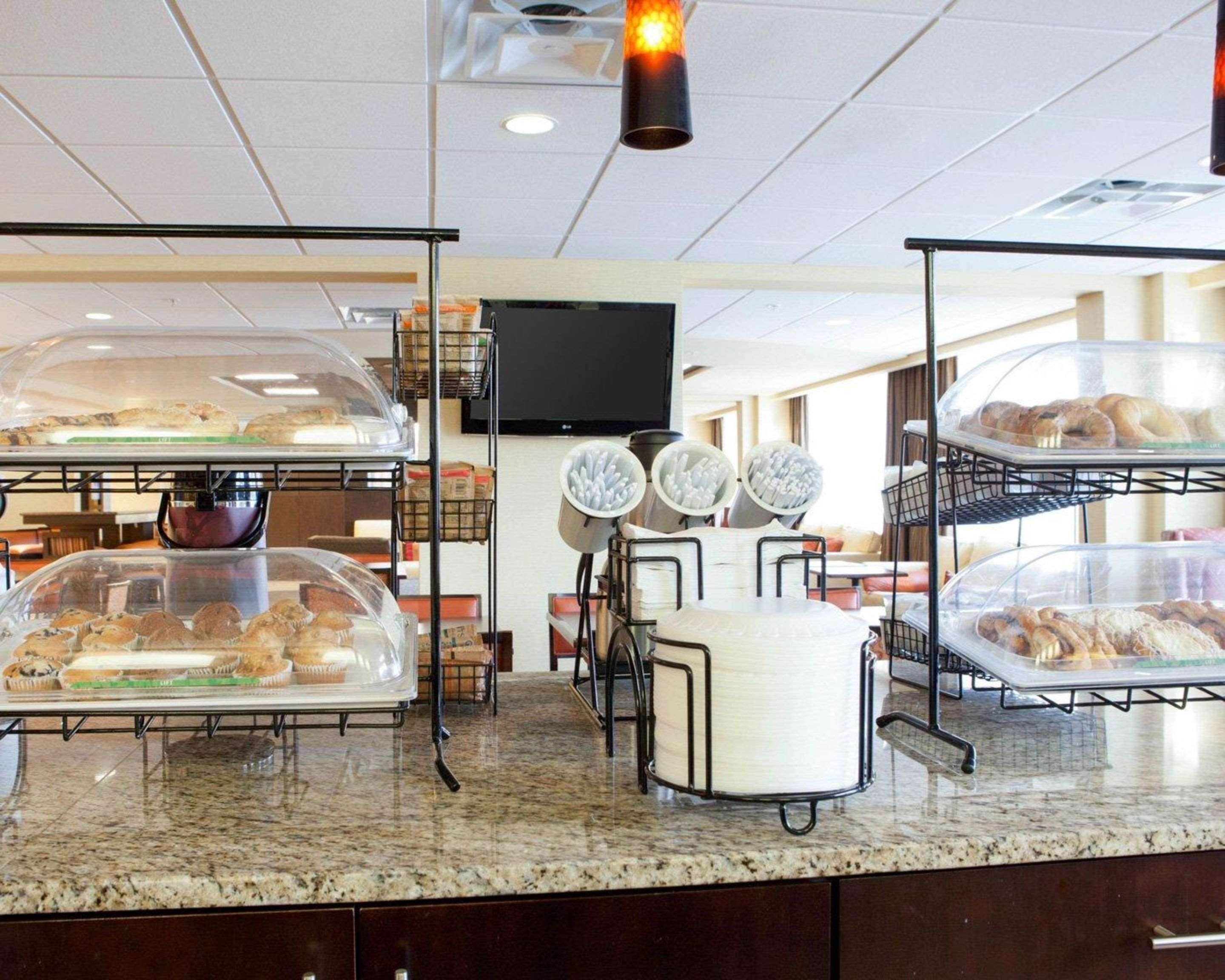 Breakfast counter