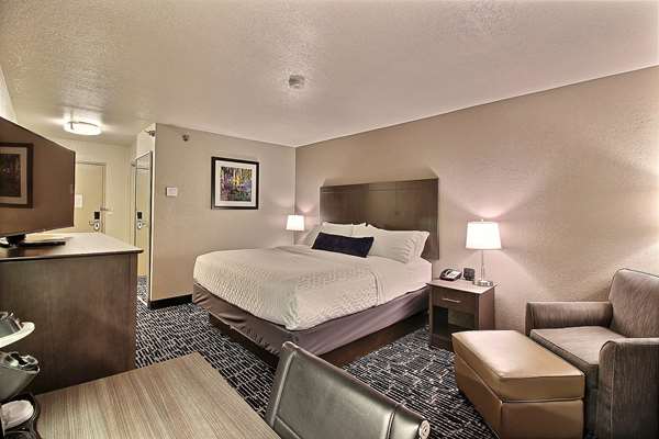  - Best Western Greeley Hotel