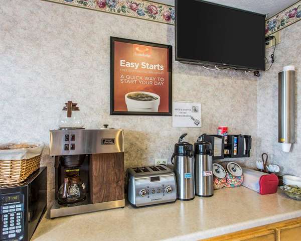 Amenities - Econo Lodge North Nashville - I-65, Exit 90