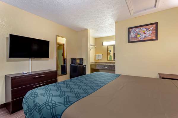  - Econo Lodge North Nashville - I-65, Exit 90