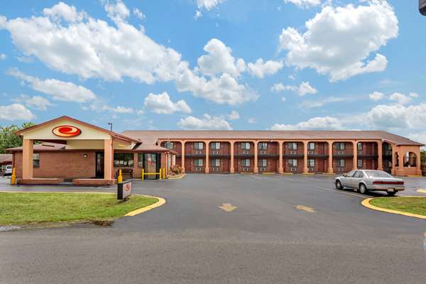 Exterior view - Econo Lodge North Nashville - I-65, Exit 90