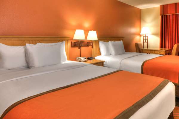  - Econo Lodge Riverside Pigeon Forge