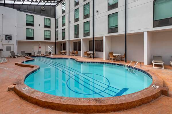 Pool - Comfort Inn & Suites Stadium Downtown Nashville - I-24, Exit 48
