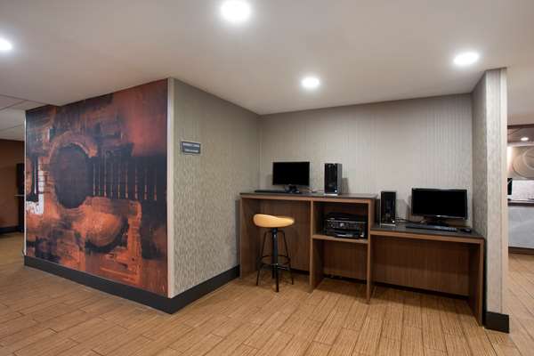 Conference Area - Comfort Inn & Suites Stadium Downtown Nashville - I-24, Exit 48