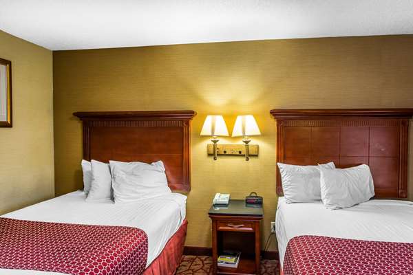  - Rodeway Inn Goodlettsville - I-65, Exit 96