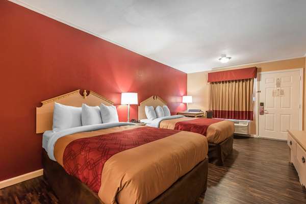  - Econo Lodge Cornersville