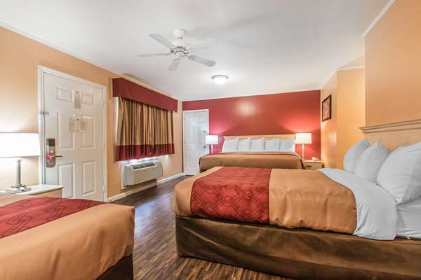  - Econo Lodge Cornersville