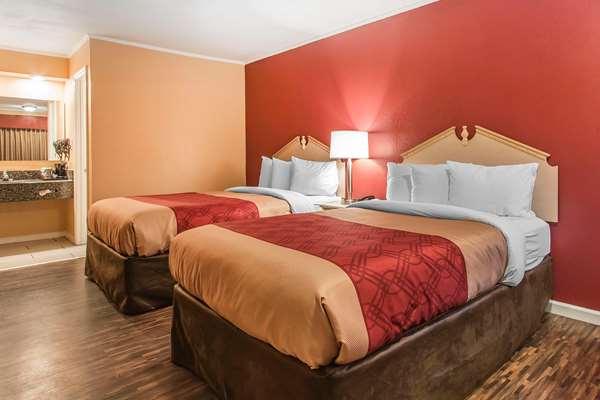  - Econo Lodge Cornersville