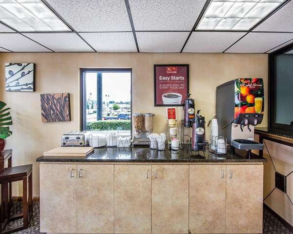 Amenities - Econo Lodge North Knoxville - I-75, Exit 108