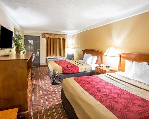  - Econo Lodge North Knoxville - I-75, Exit 108