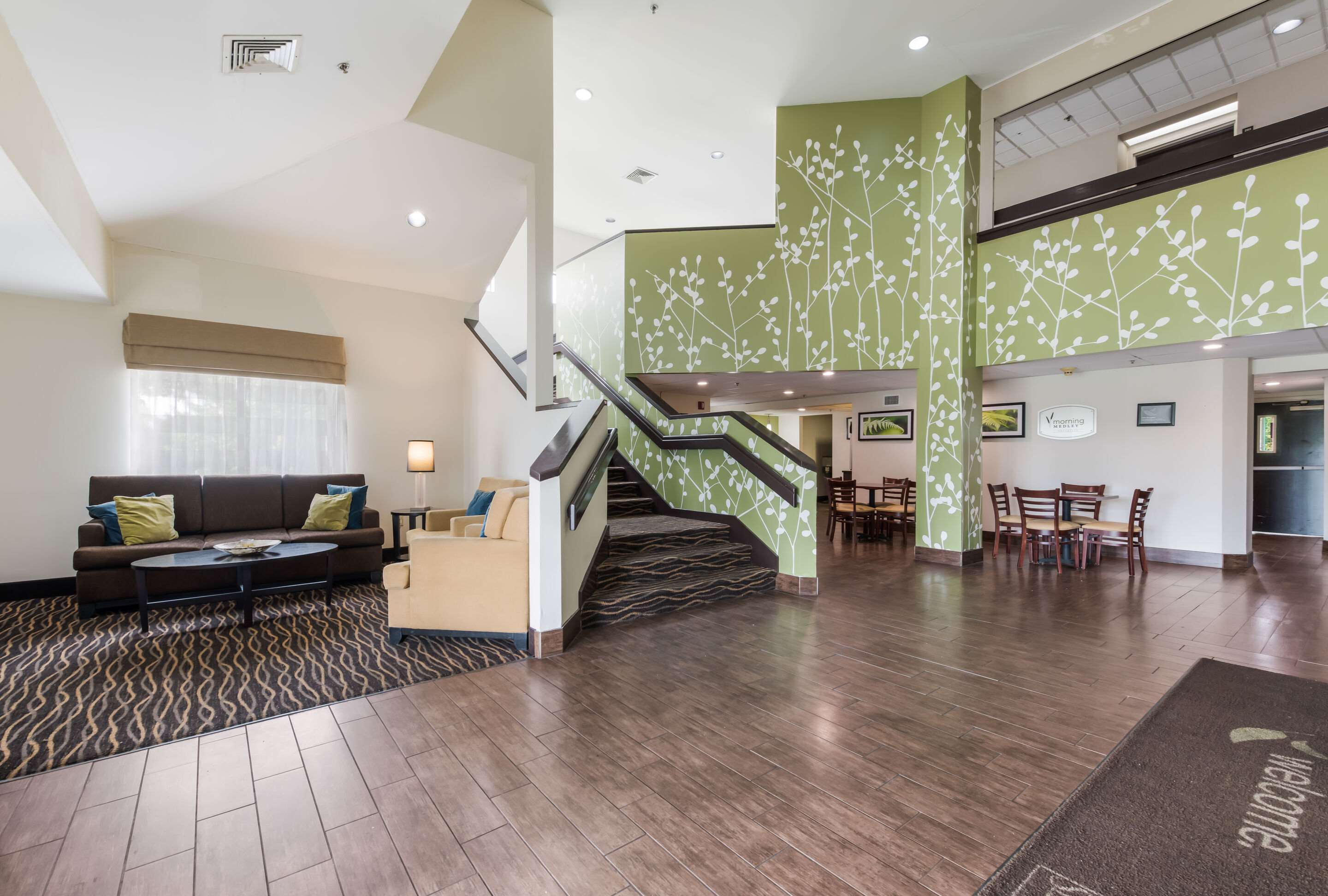 Lobby | Rodeway Inn