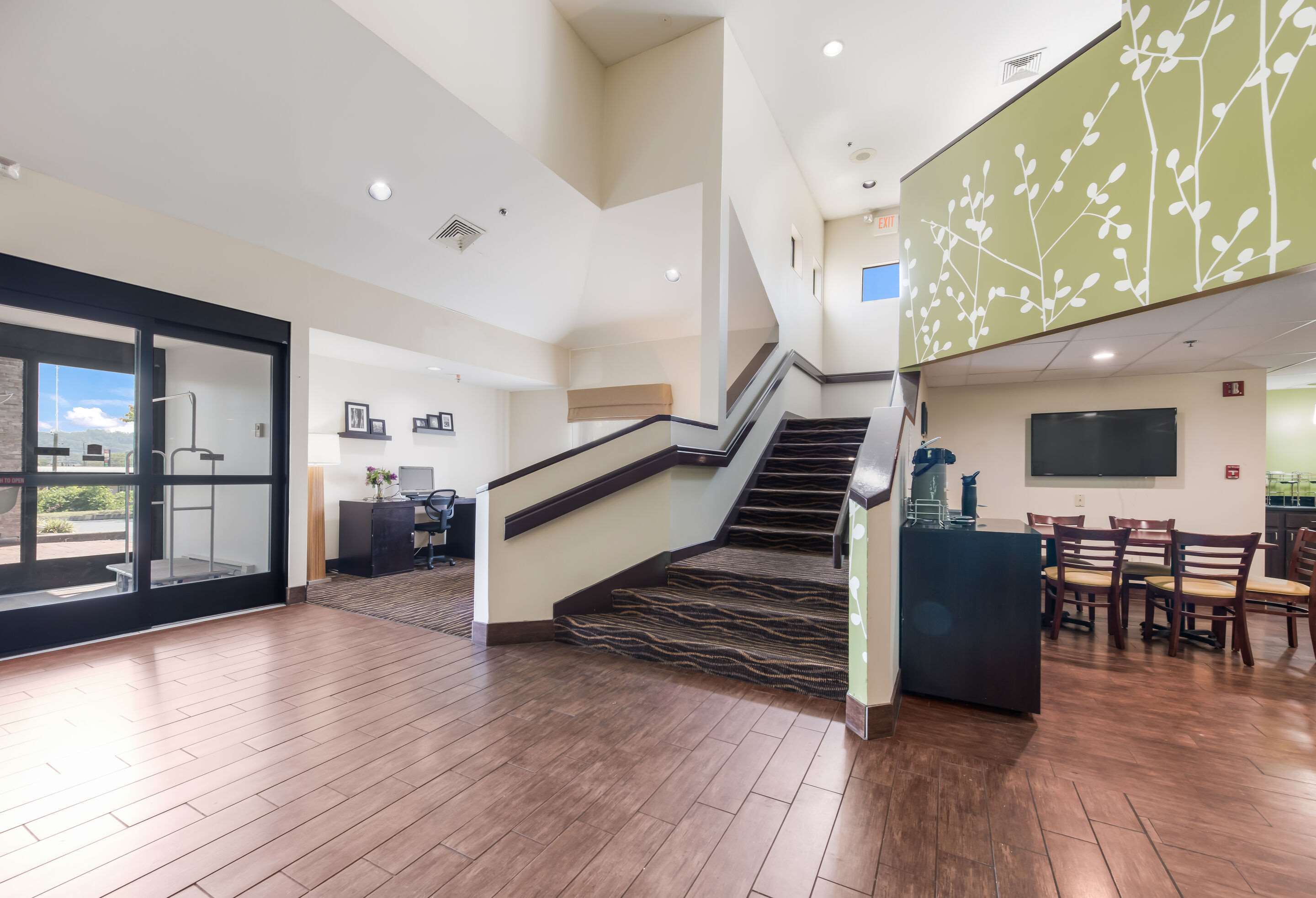 Lobby | Rodeway Inn
