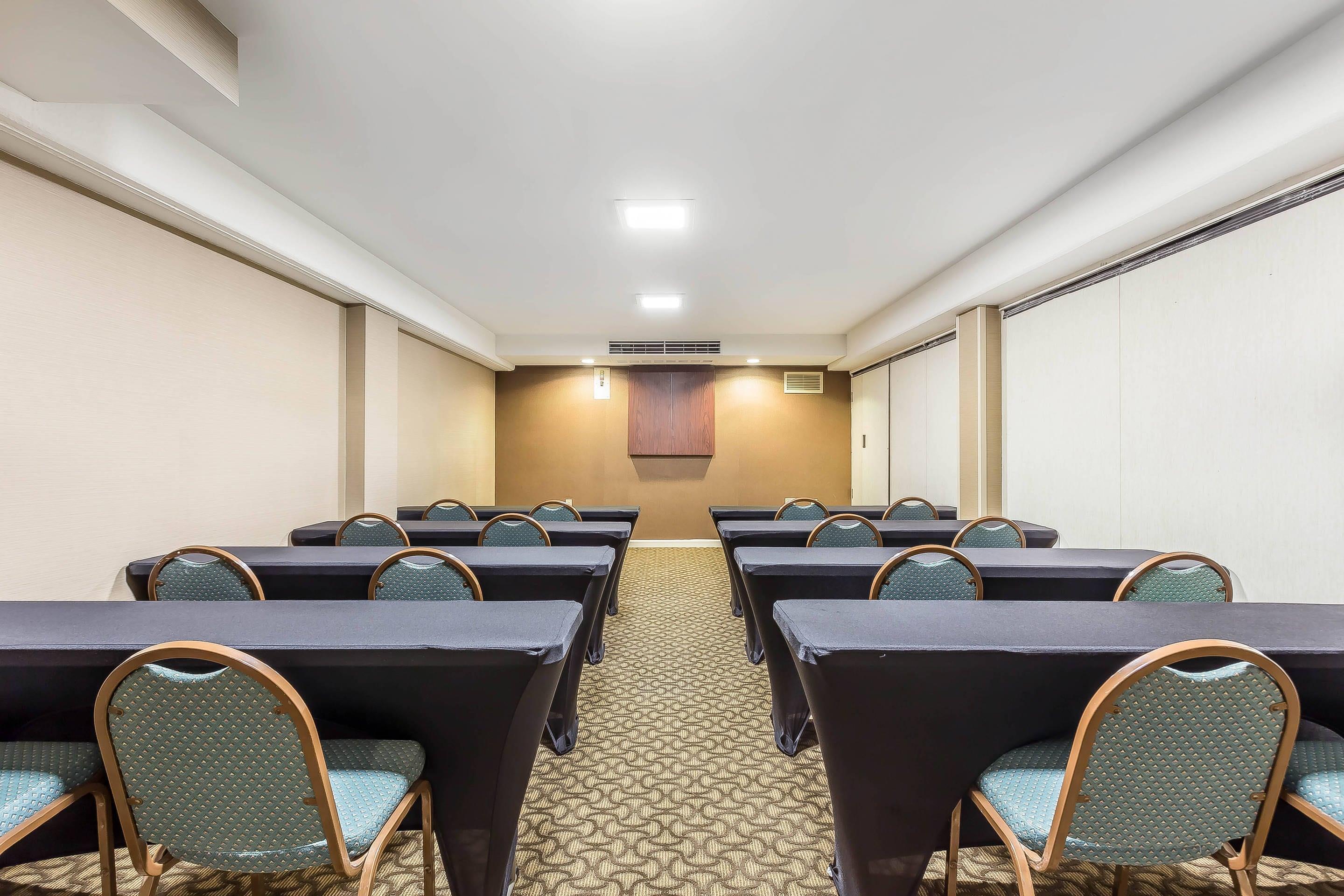 Meeting room | Comfort Inn & Suites Knoxville West