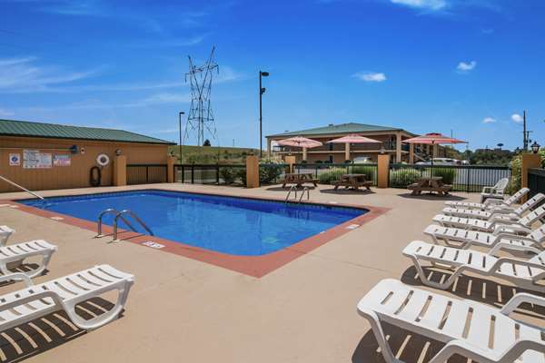 Pool - Quality Inn Dandridge - I-40, Exit 417
