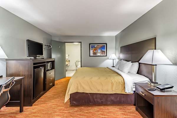  - Quality Inn Goodlettsville - I-65, Exit 97