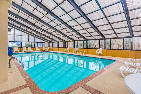 Pool - Quality Inn Goodlettsville - I-65, Exit 97
