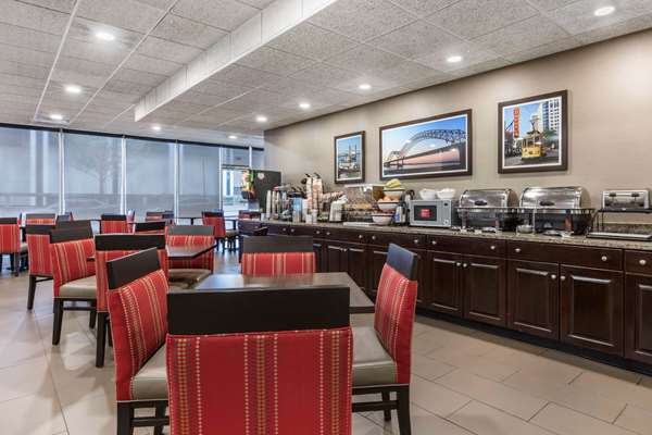 Amenities - Comfort Inn Downtown Memphis - I-40, Exit 1